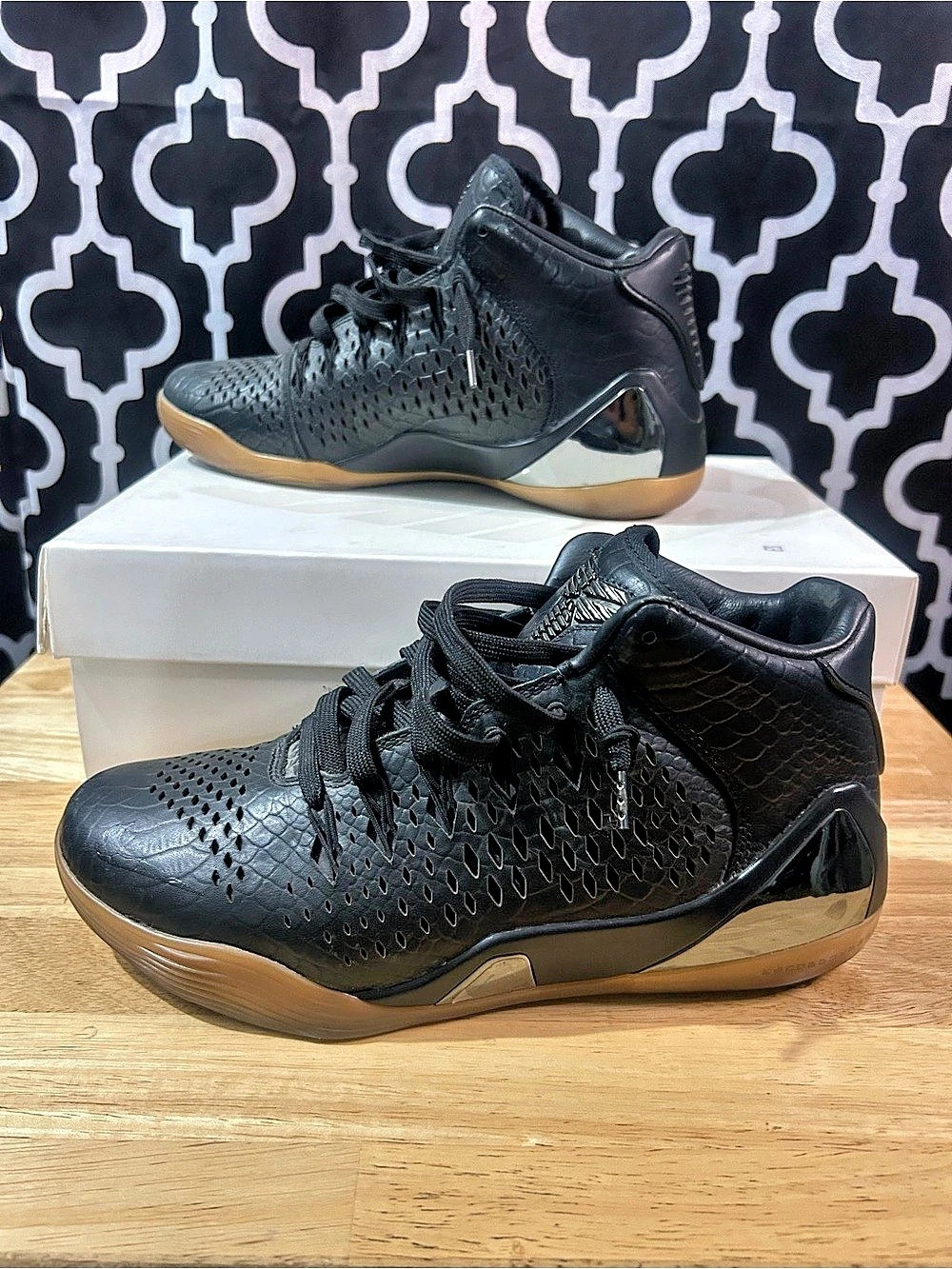 Nike Kobe IX Mid EXT QS Men's Black & Brown US 8 Like New